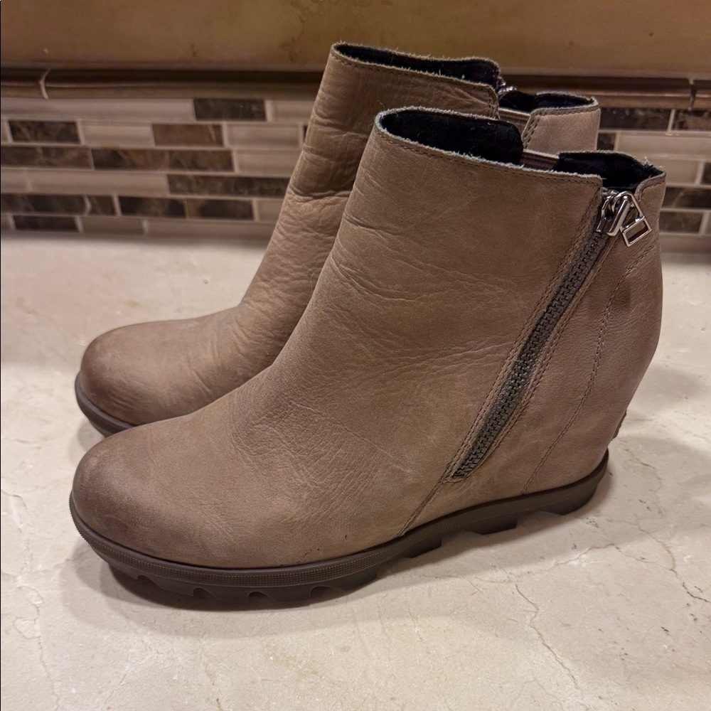 Sorel Joan of Arctic Zip Ankle Boots